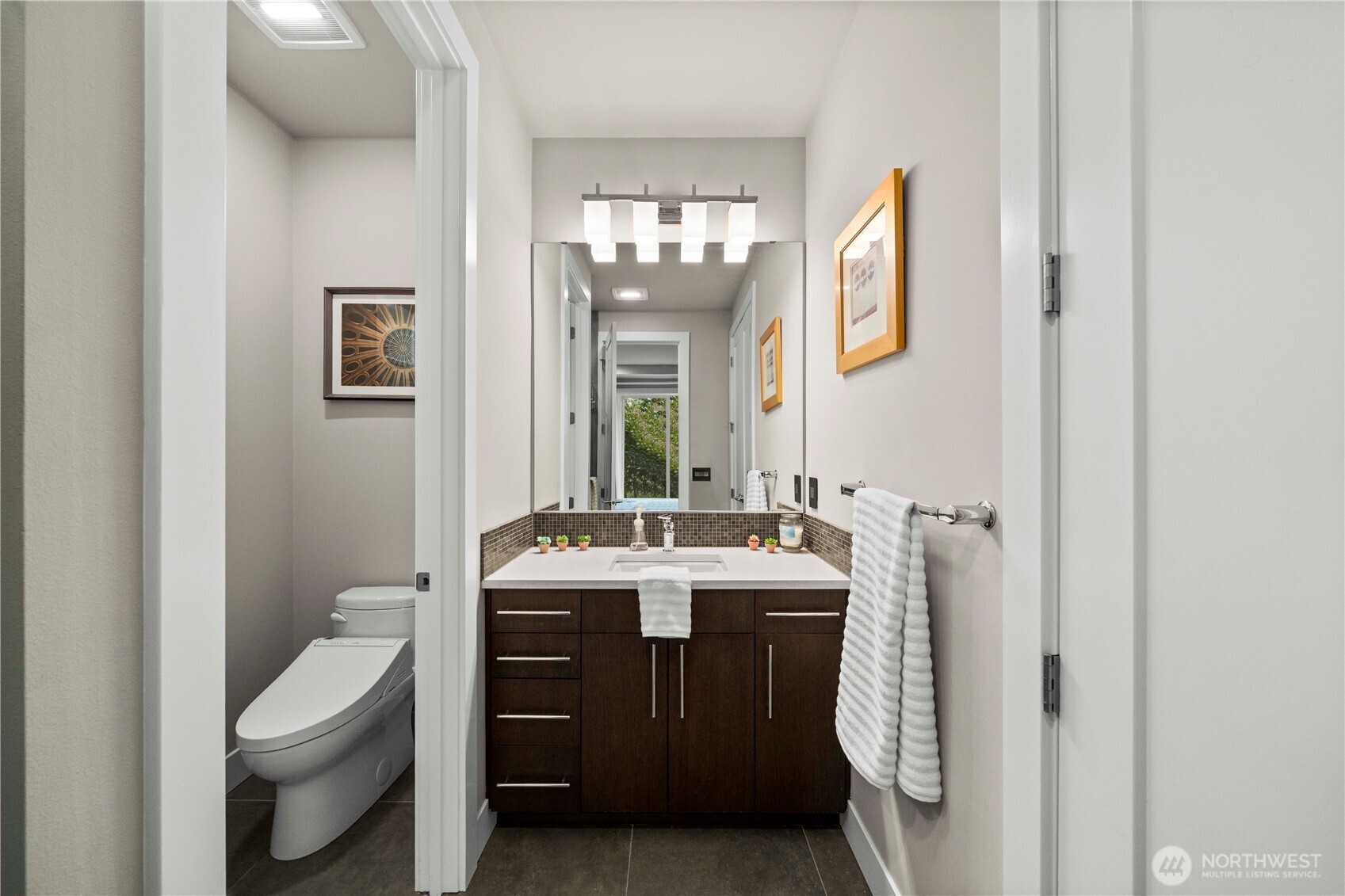 10351 SE 8th Street , Bellevue, WA 98004