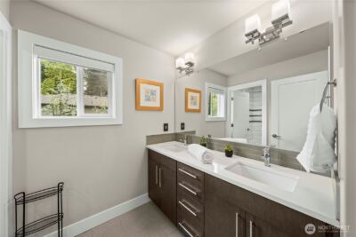 10351 SE 8th Street , Bellevue, WA 98004 - Photo 30