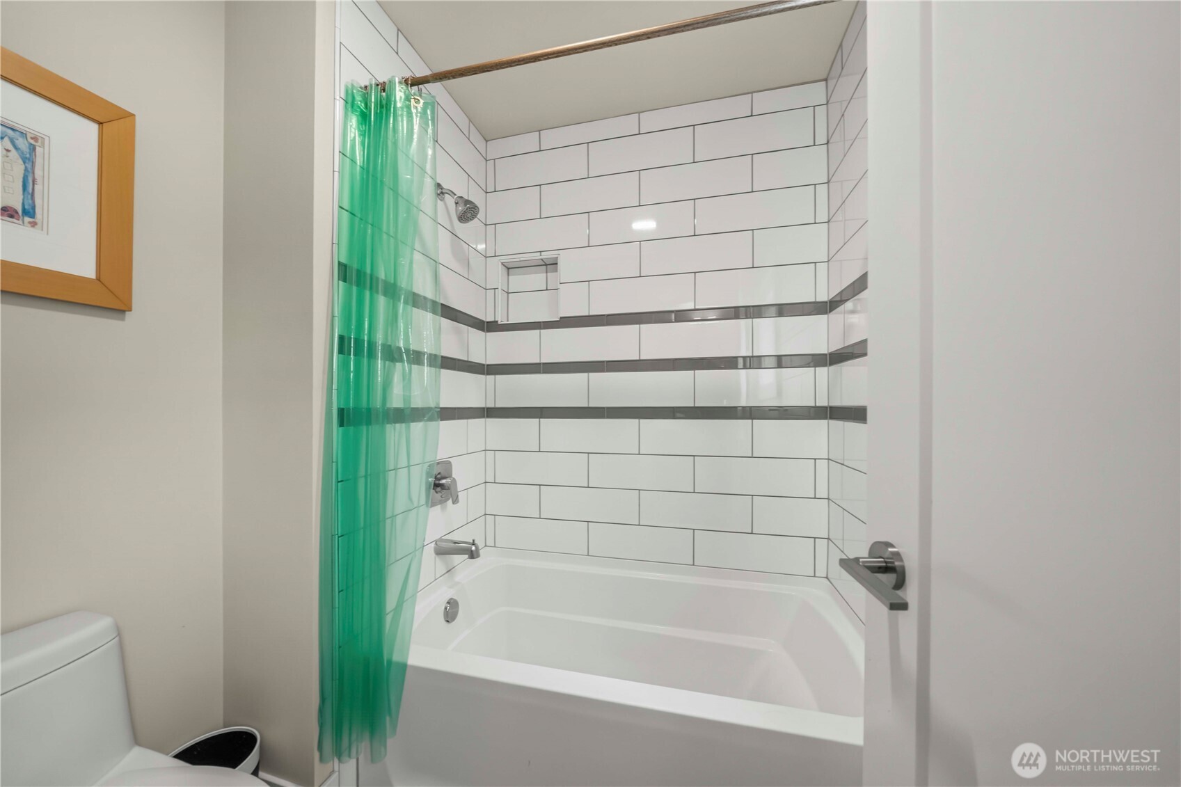 10351 SE 8th Street , Bellevue, WA 98004