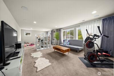 10351 SE 8th Street , Bellevue, WA 98004 - Photo 32