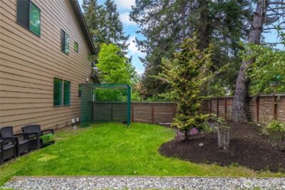 10351 SE 8th Street , Bellevue, WA 98004 - Photo 35