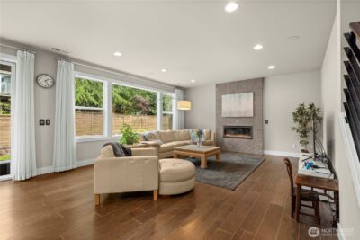 10351 SE 8th Street , Bellevue, WA 98004 - Photo 4
