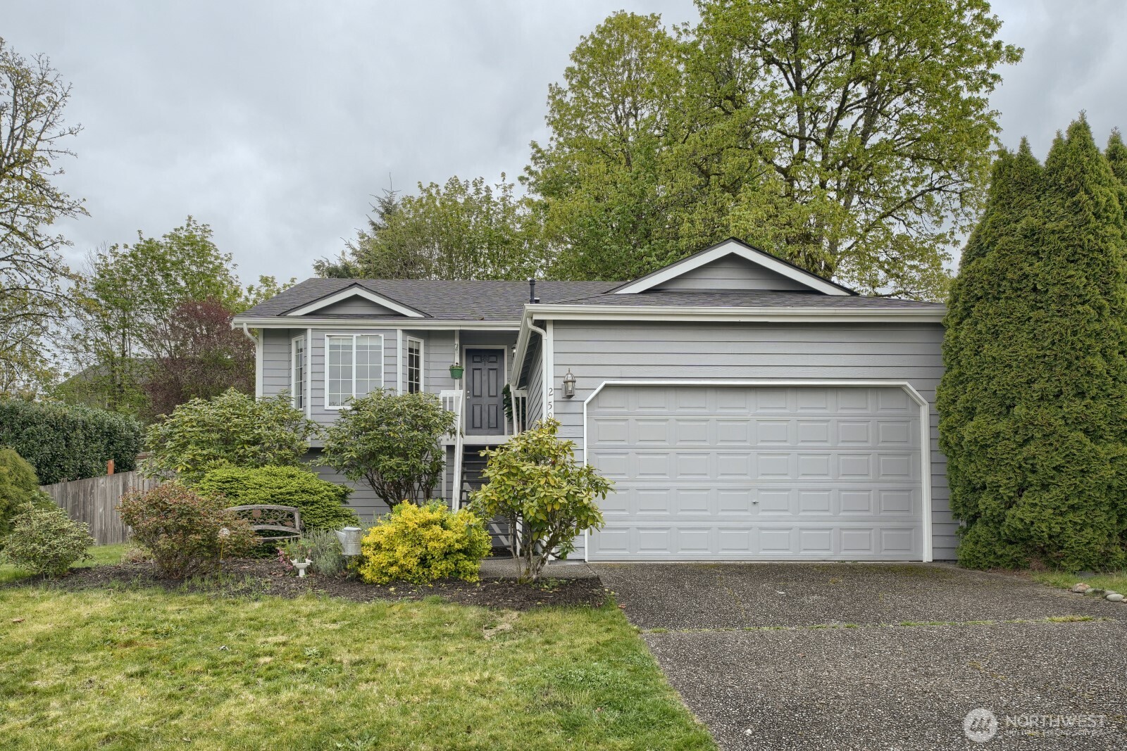 25920 202nd Avenue SE, Covington, WA 98042-6179