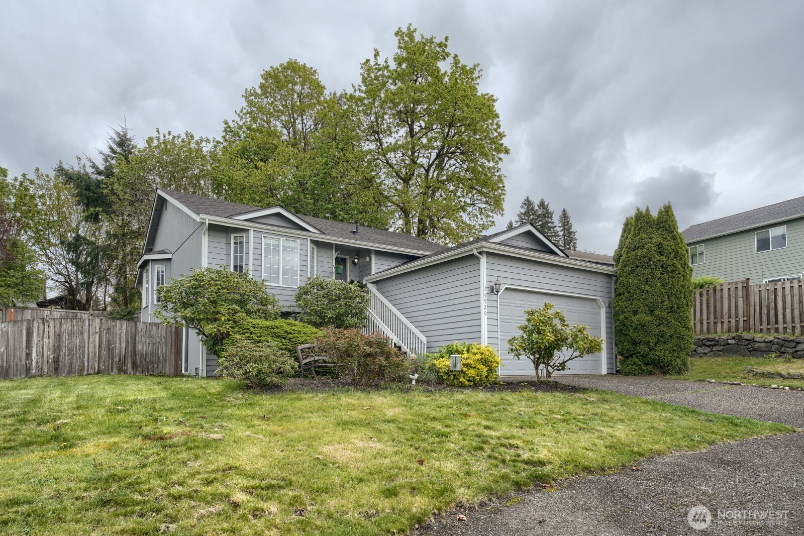 25920 202nd Avenue SE, Covington, WA 98042-6179