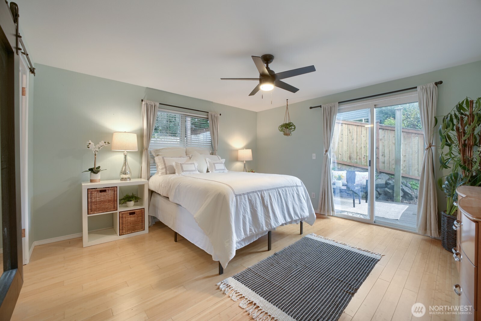 25920 202nd Avenue SE, Covington, WA 98042-6179