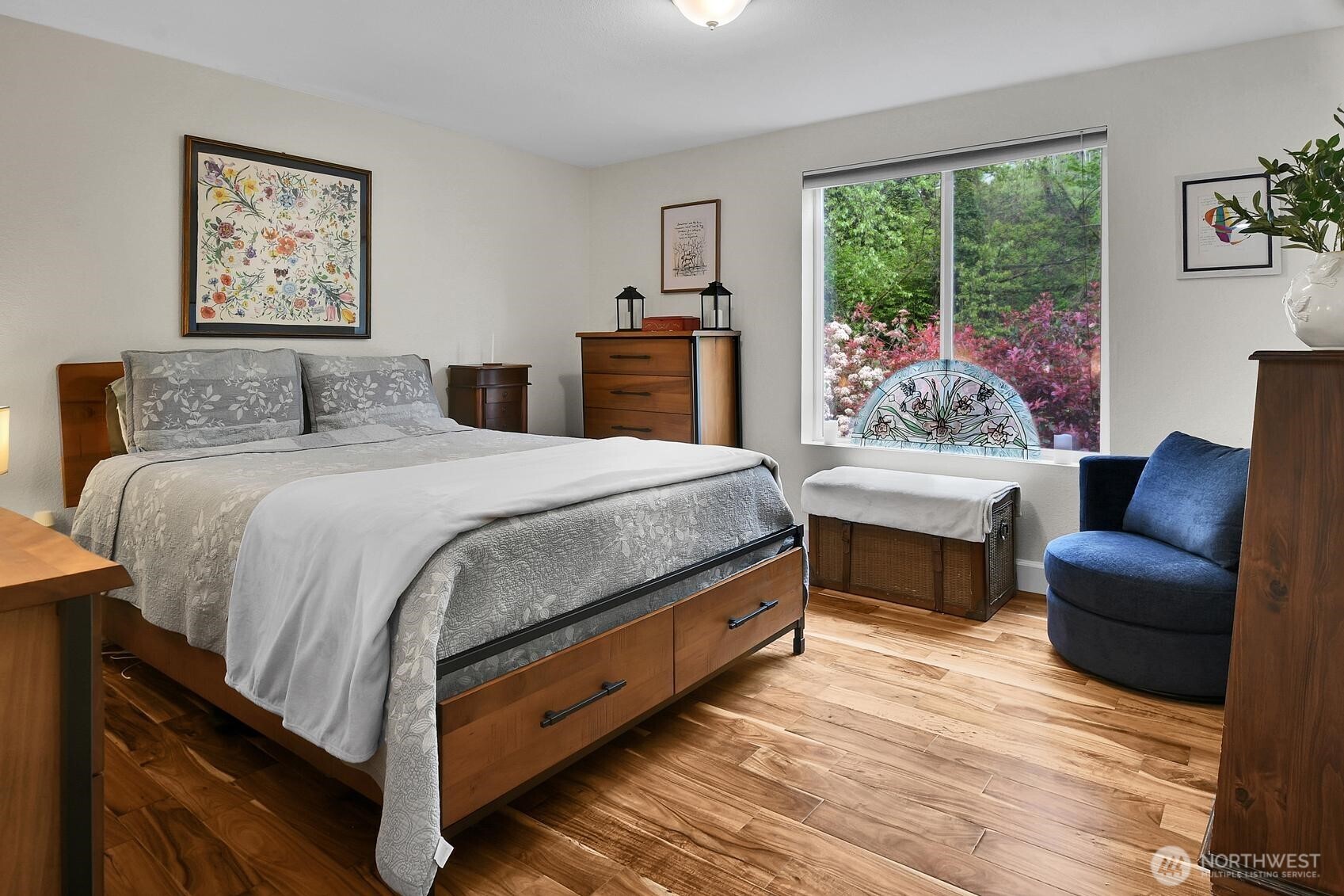 3022 SW Bradford Street #401, Seattle, WA 98126