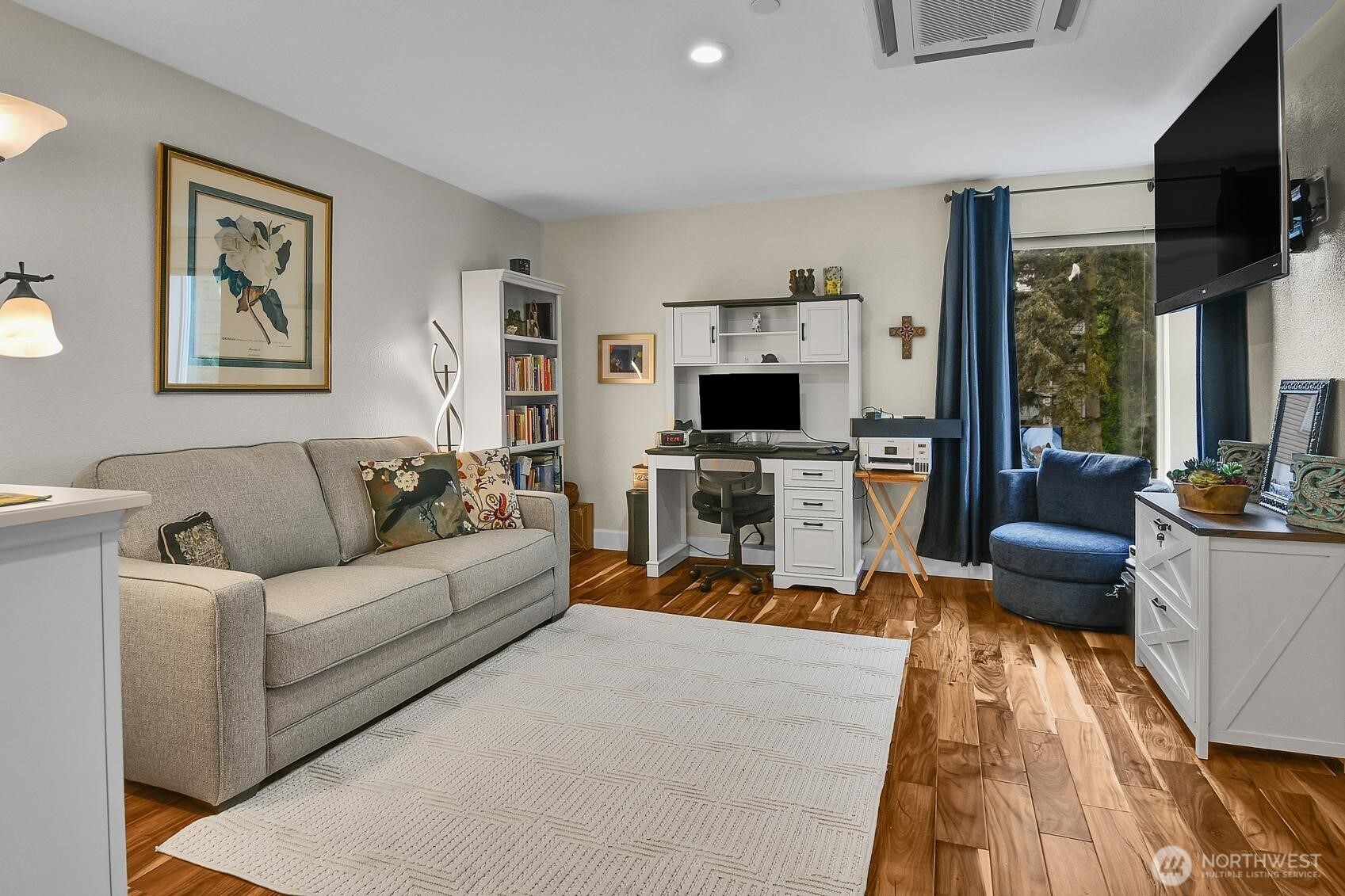 3022 SW Bradford Street #401, Seattle, WA 98126