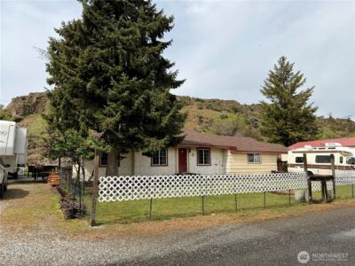58110 View Place NE, Grand Coulee, WA 99133 - Photo 1