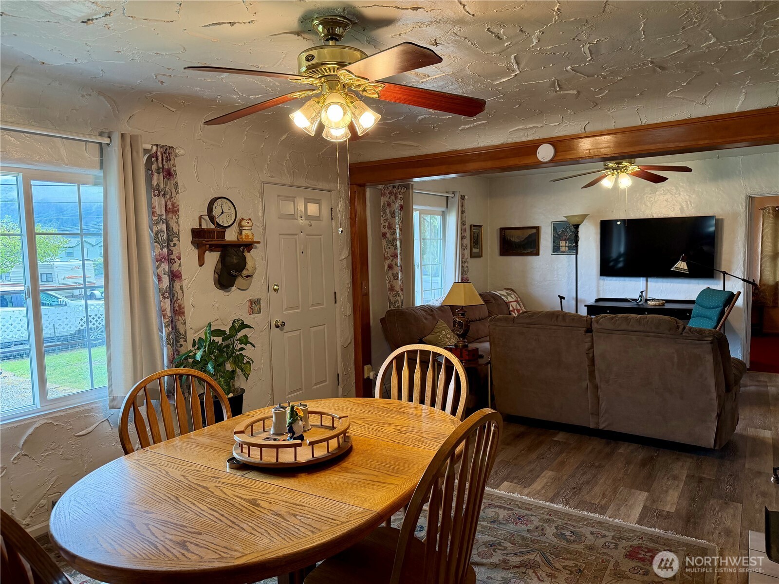 58110 View Place NE, Grand Coulee, WA 99133