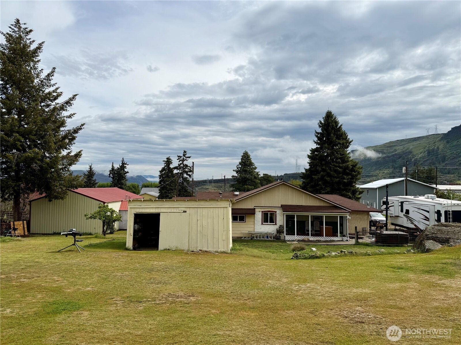 58110 View Place NE, Grand Coulee, WA 99133