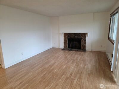 3110 S 216th Street #D1, SeaTac, WA 98198 - Photo 4