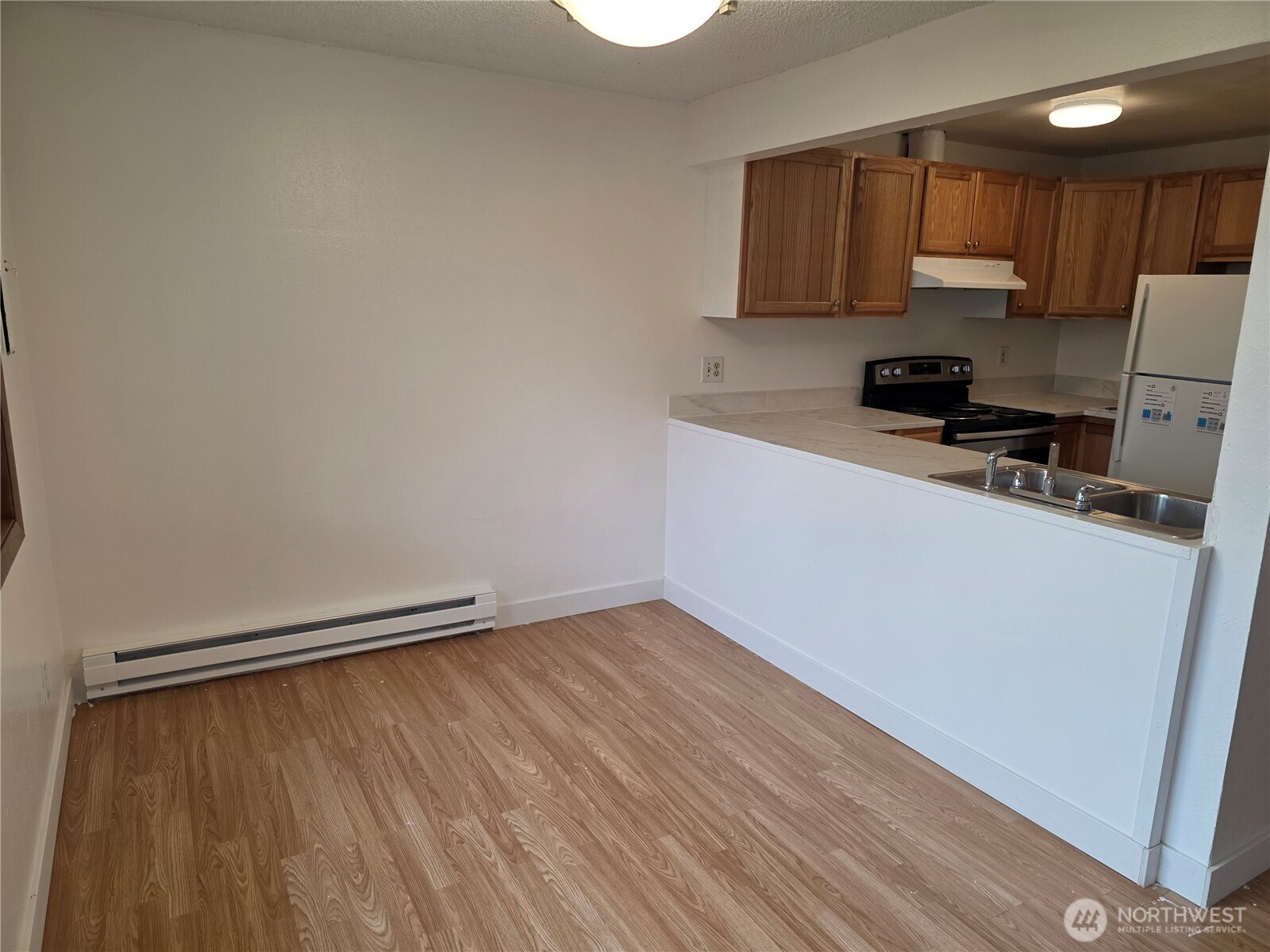 3110 S 216th Street #D1, SeaTac, WA 98198