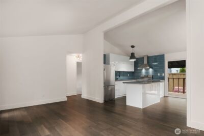 340 SE Clark Street , Issaquah, WA 98027 - Photo 12