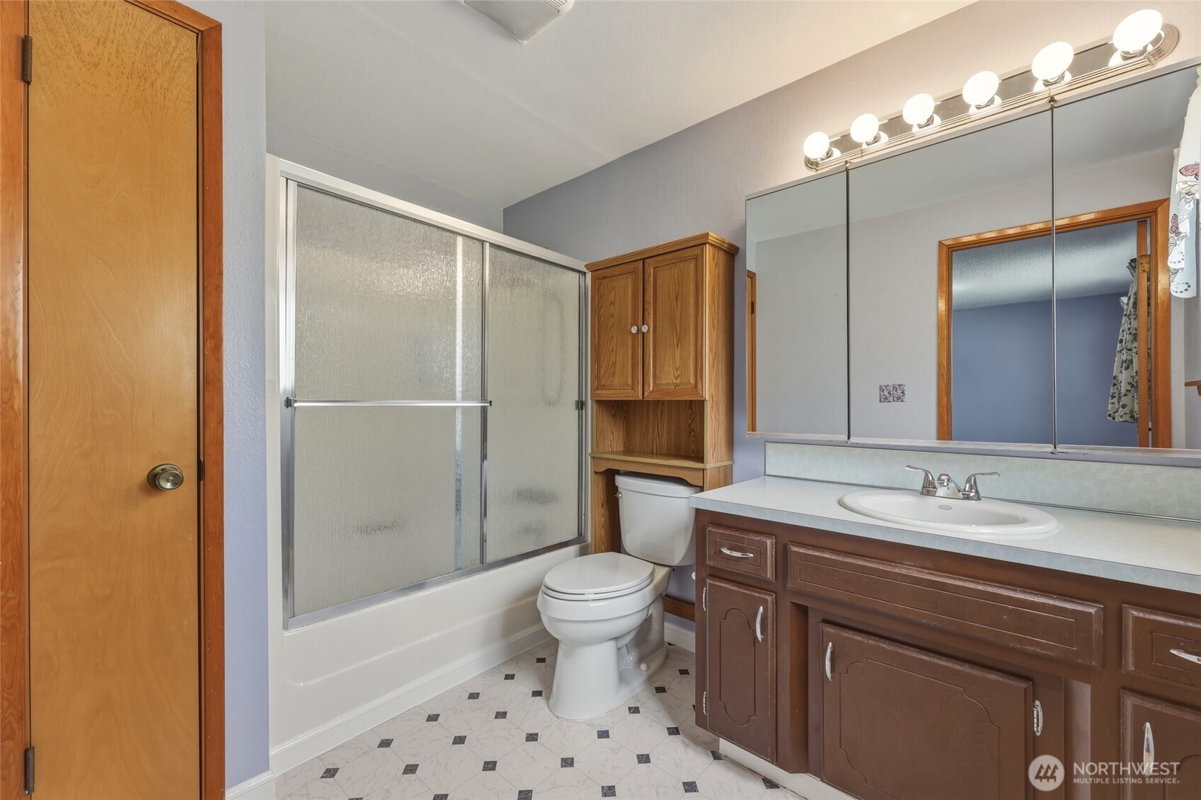 2420 Holly Lane SE, Olympia, WA 98501
