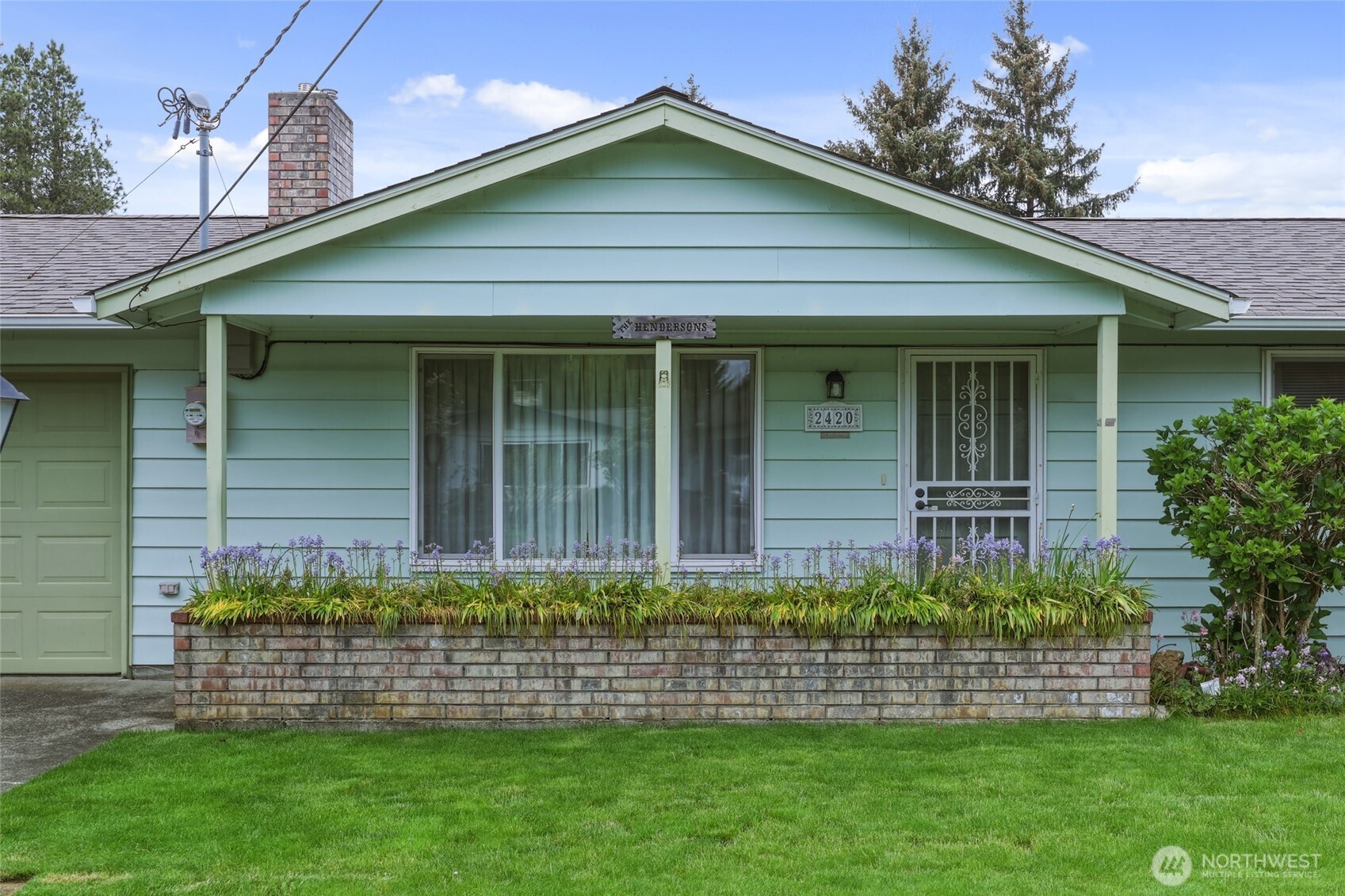 2420 Holly Lane SE, Olympia, WA 98501