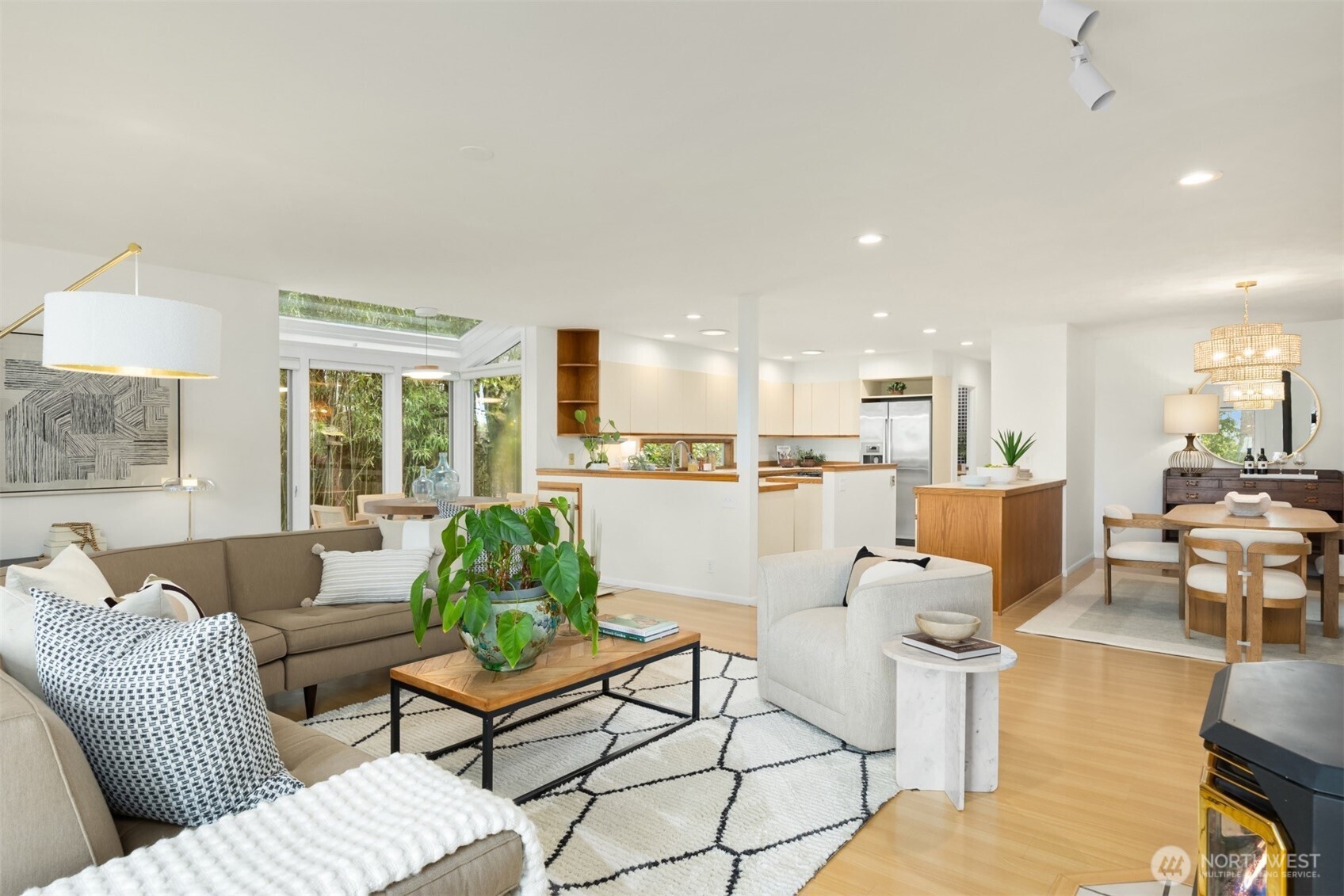 10700 NE Broomgerrie Road , Bainbridge Island, WA 98110