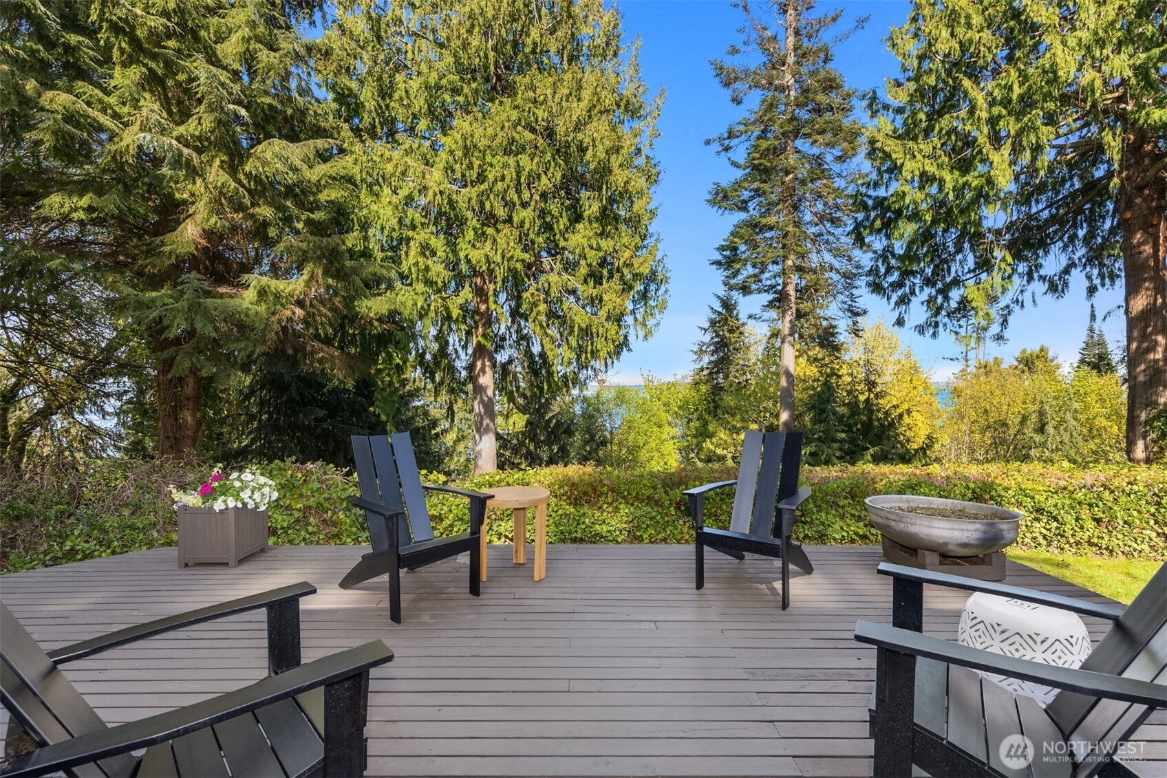 10700 NE Broomgerrie Road , Bainbridge Island, WA 98110