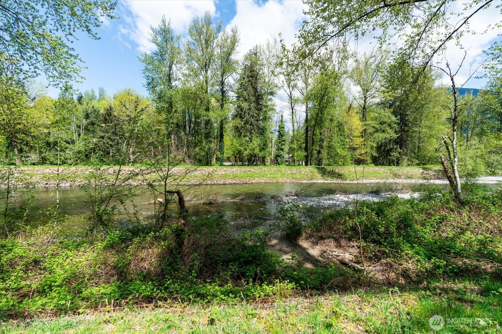 0 XXX Mountain View Boulevard SE, North Bend, WA 98045