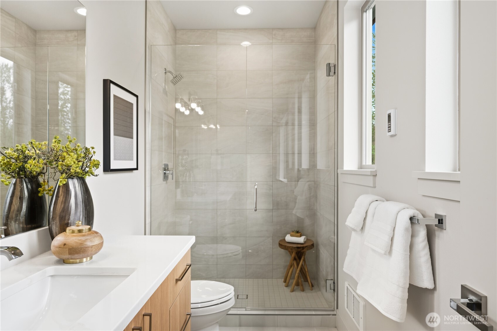 12221 NE 106th Street , Kirkland, WA 98033
