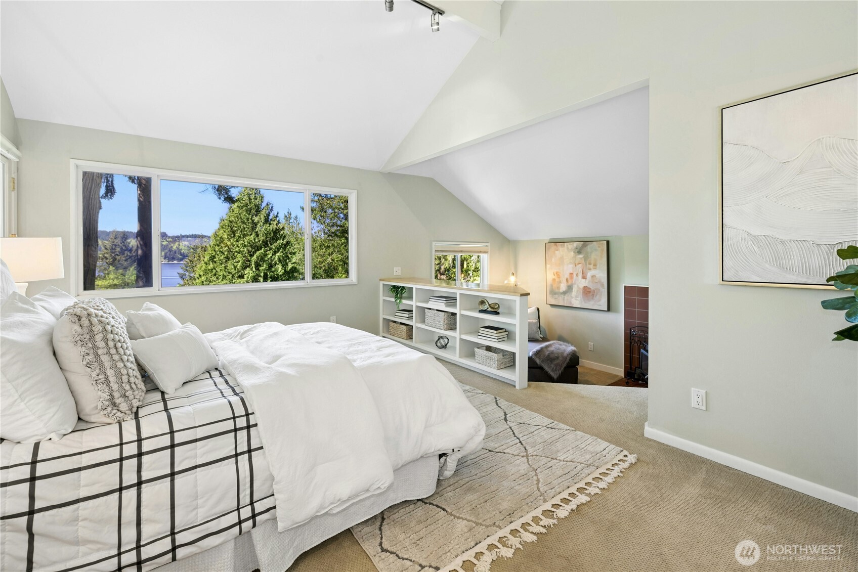 5100 Crystal Springs Drive NE, Bainbridge Island, WA 98110