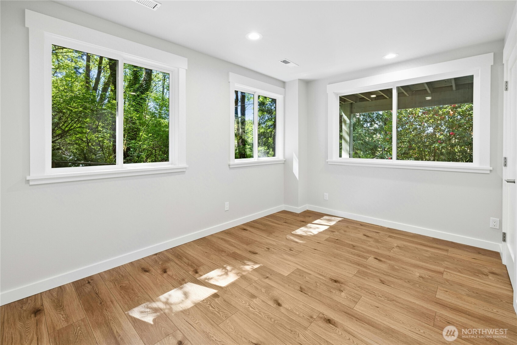 5100 Crystal Springs Drive NE, Bainbridge Island, WA 98110