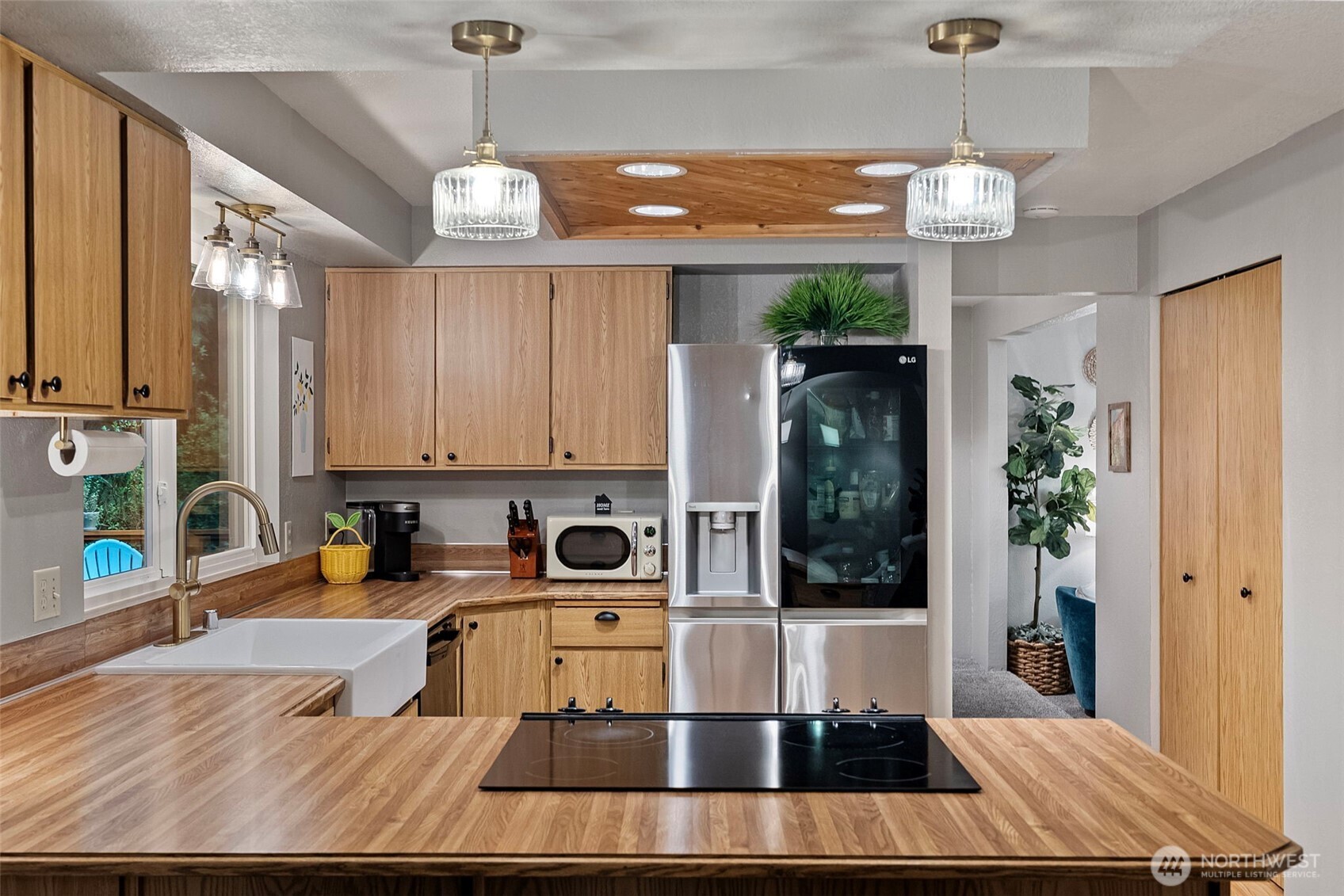 8220 Lariat Trail NW, Bremerton, WA 98311