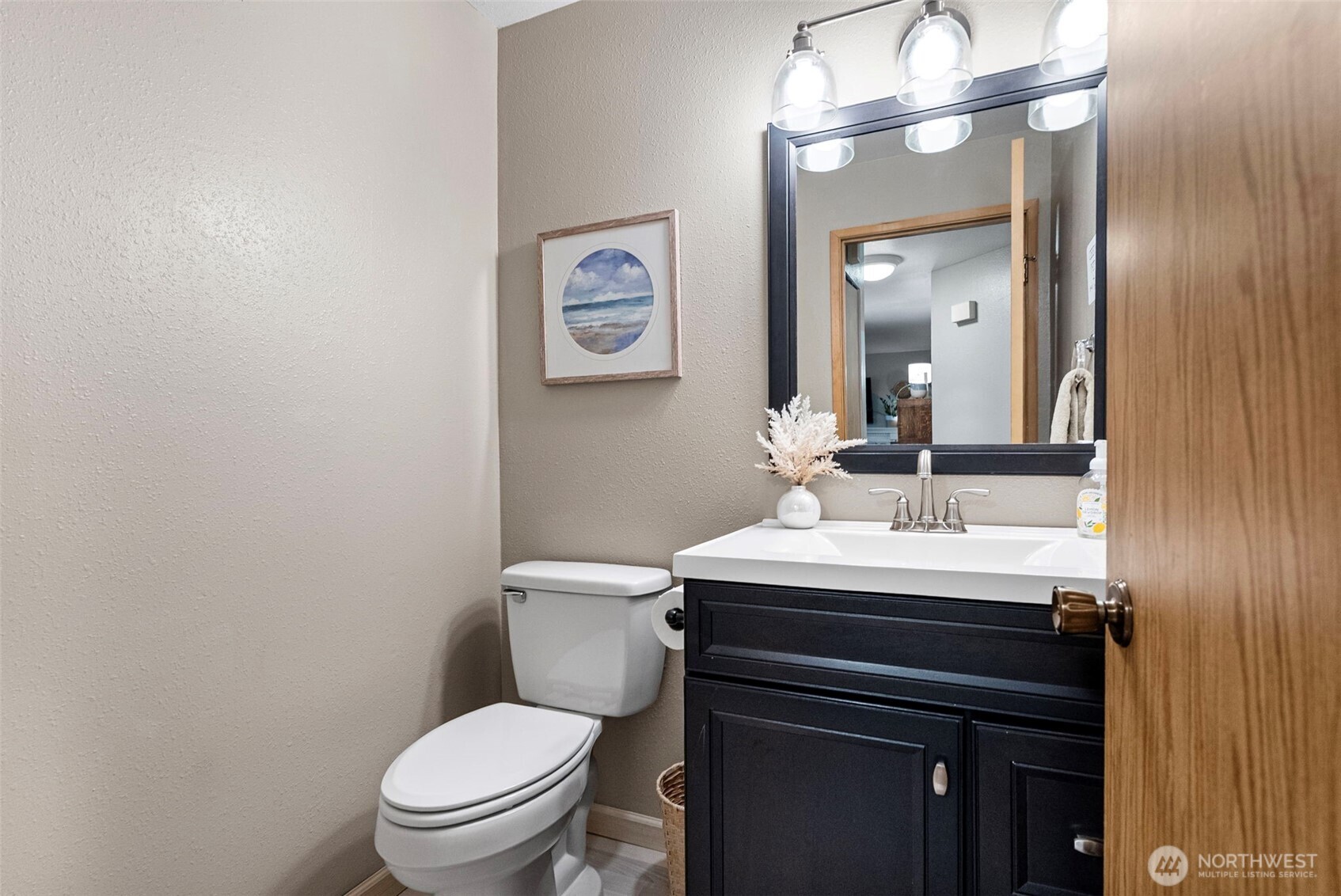 8220 Lariat Trail NW, Bremerton, WA 98311