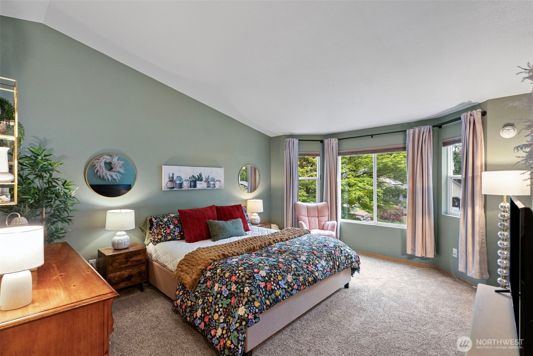 8220 Lariat Trail NW, Bremerton, WA 98311