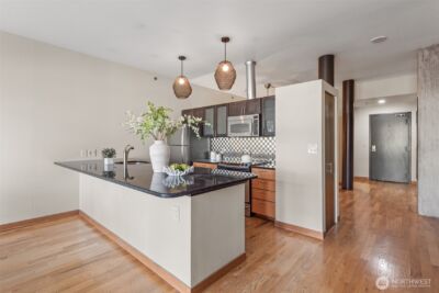 2717 Western Avenue #1018, Seattle, WA 98121 - Photo 9