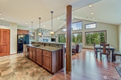 20672 Miracle Mile , Leavenworth, WA 98826 - Photo 11
