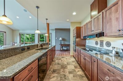 20672 Miracle Mile , Leavenworth, WA 98826 - Photo 13