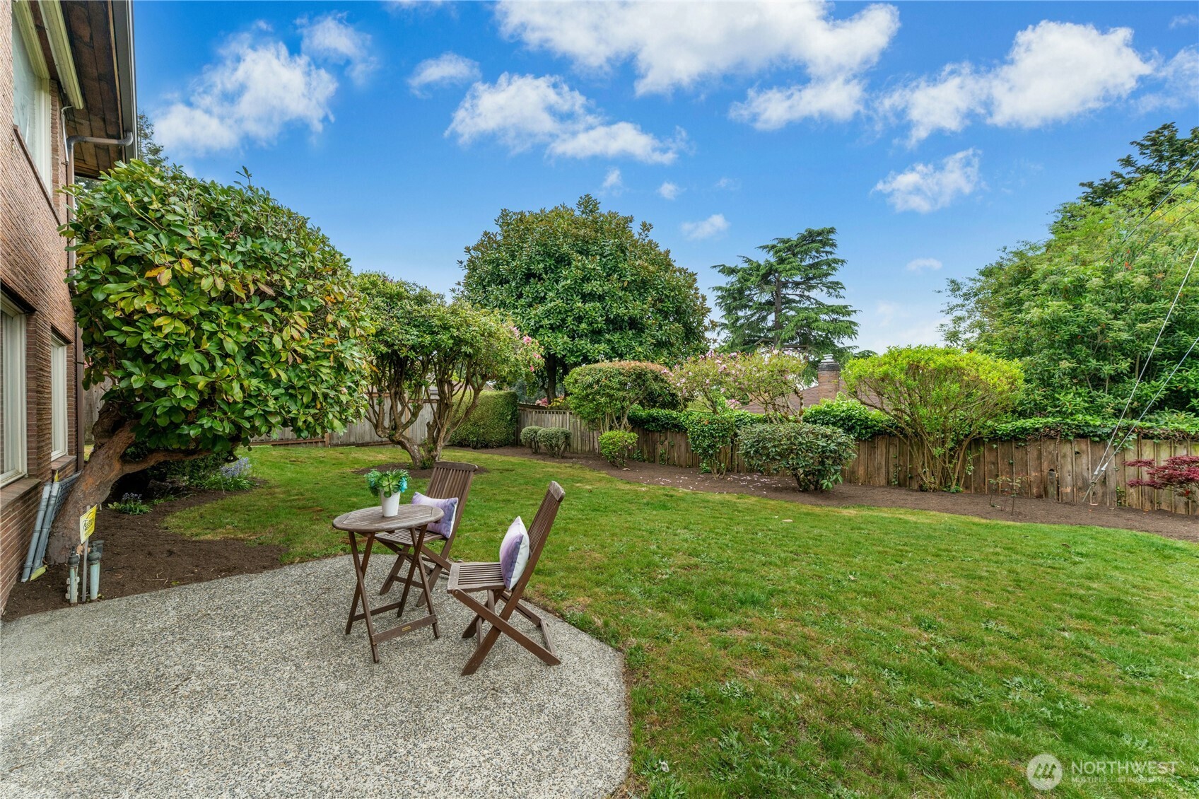 5803 Oberlin Avenue NE, Seattle, WA 98105-2125