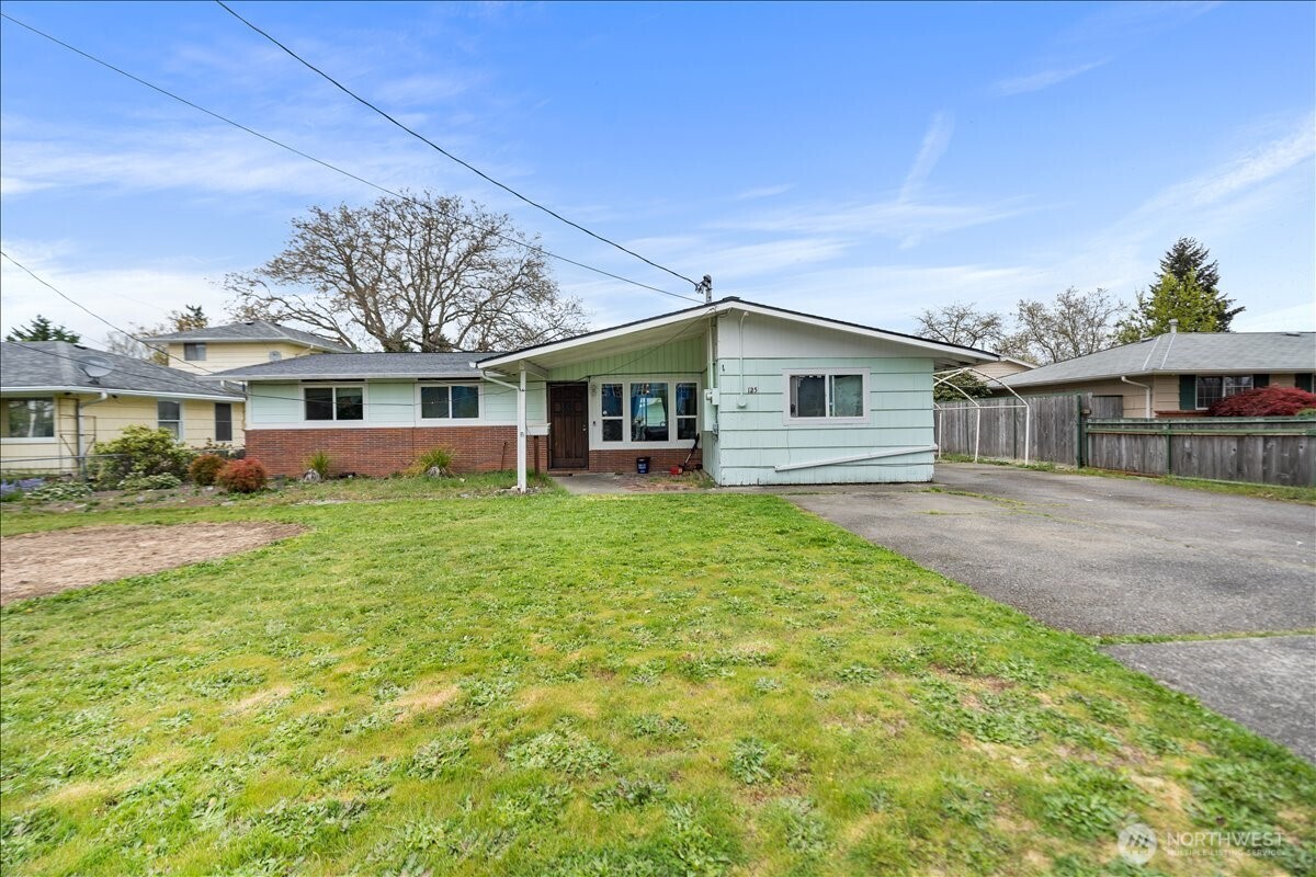 125 E 60th Street , Tacoma, WA 98404