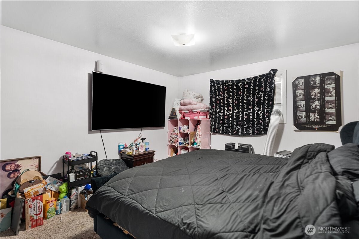 125 E 60th Street , Tacoma, WA 98404