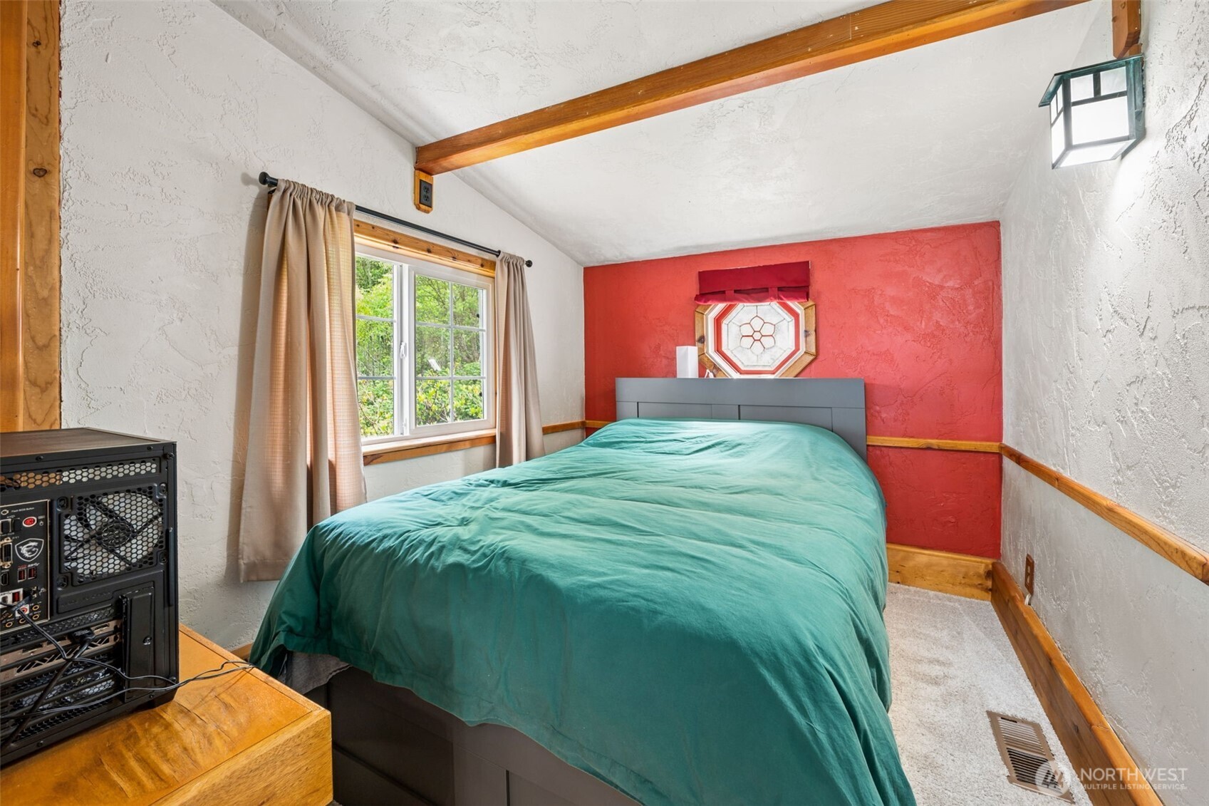 636 Water Street , South Bend, WA 98586