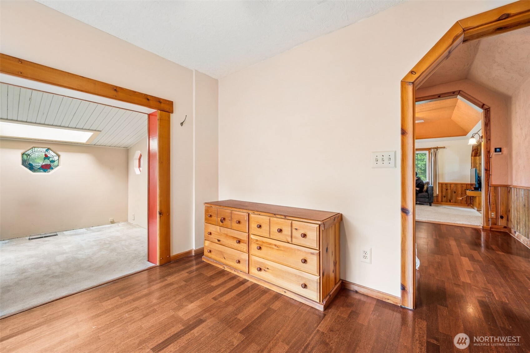 636 Water Street , South Bend, WA 98586