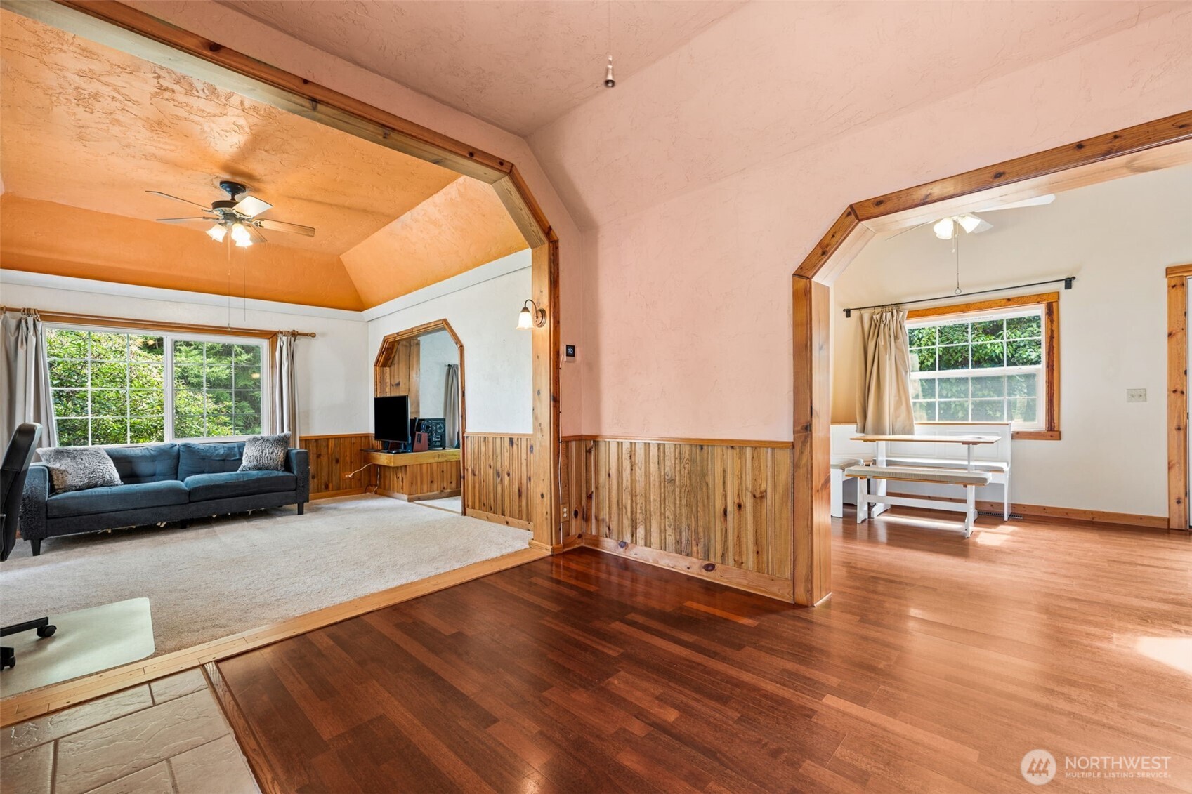 636 Water Street , South Bend, WA 98586