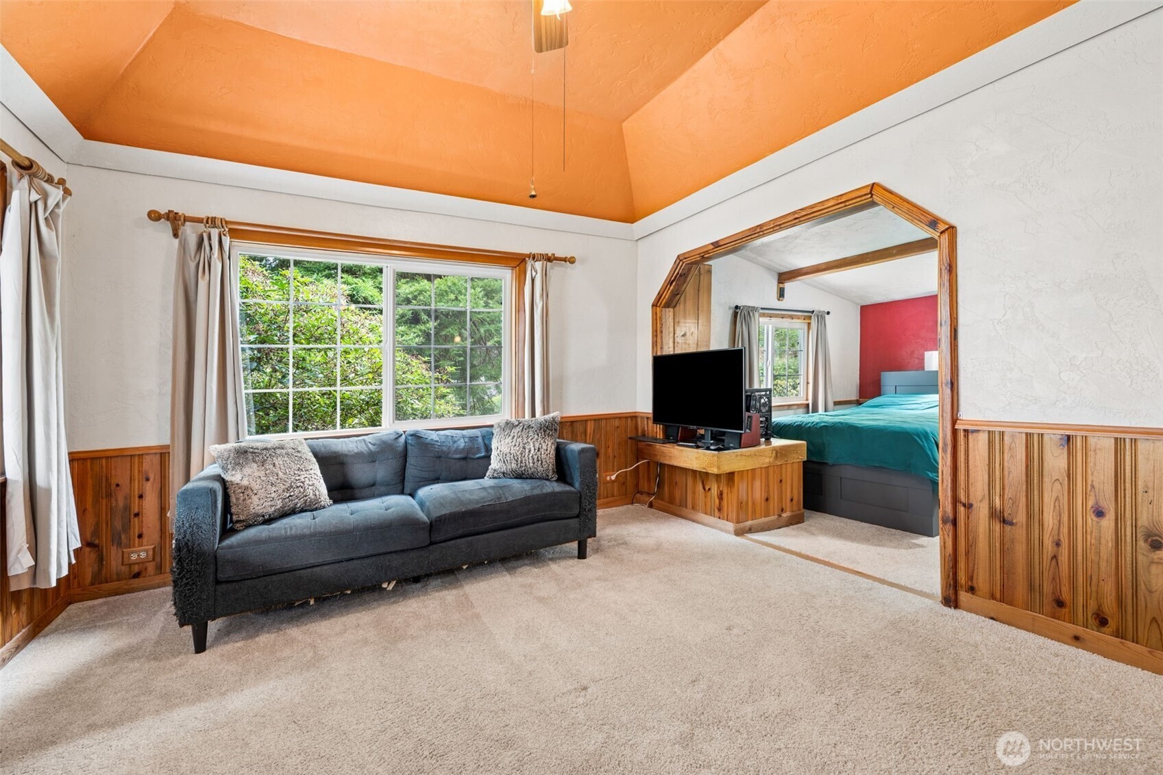 636 Water Street , South Bend, WA 98586