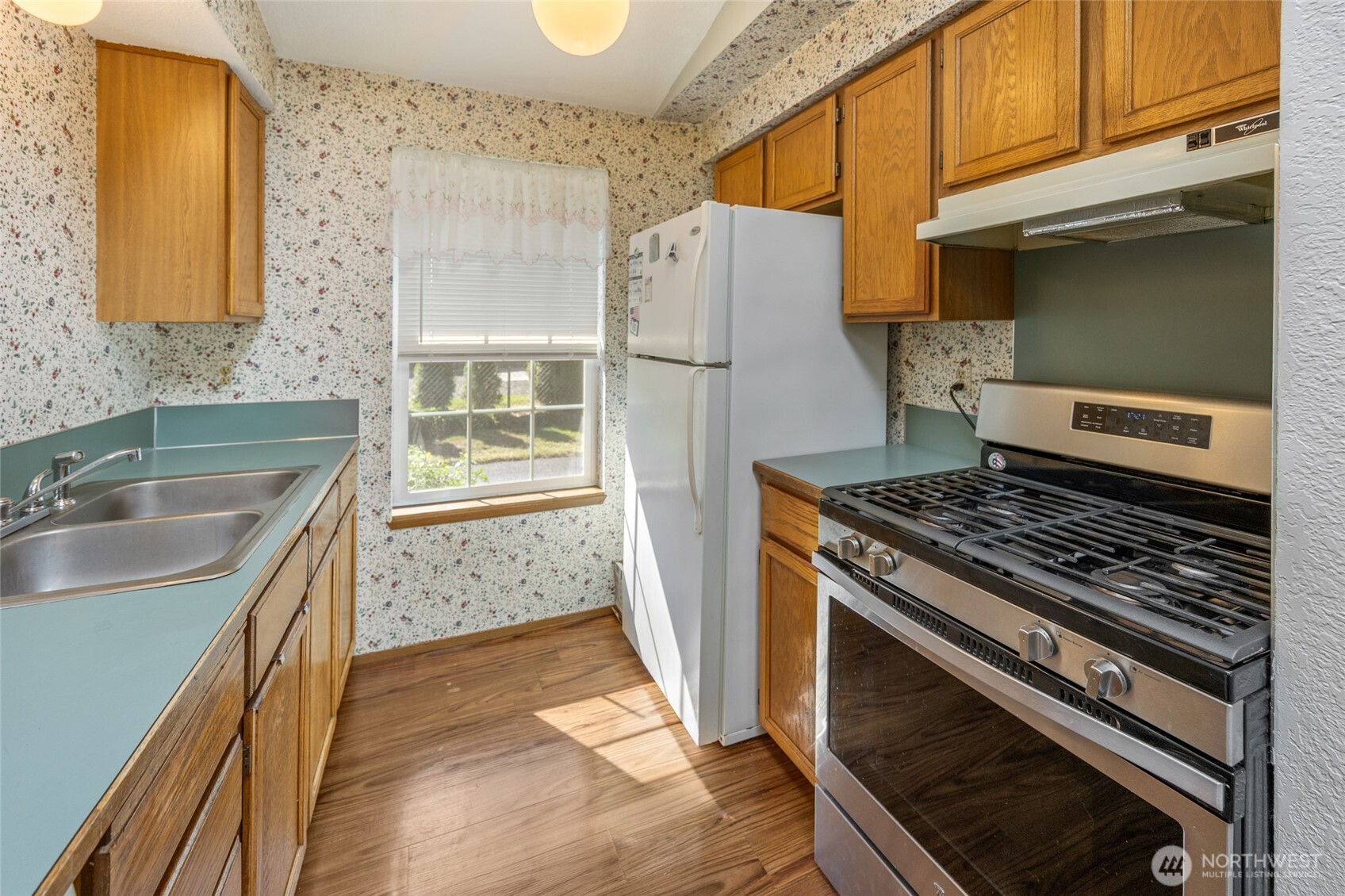 7123 Lakeside Street SW, Olympia, WA 98512