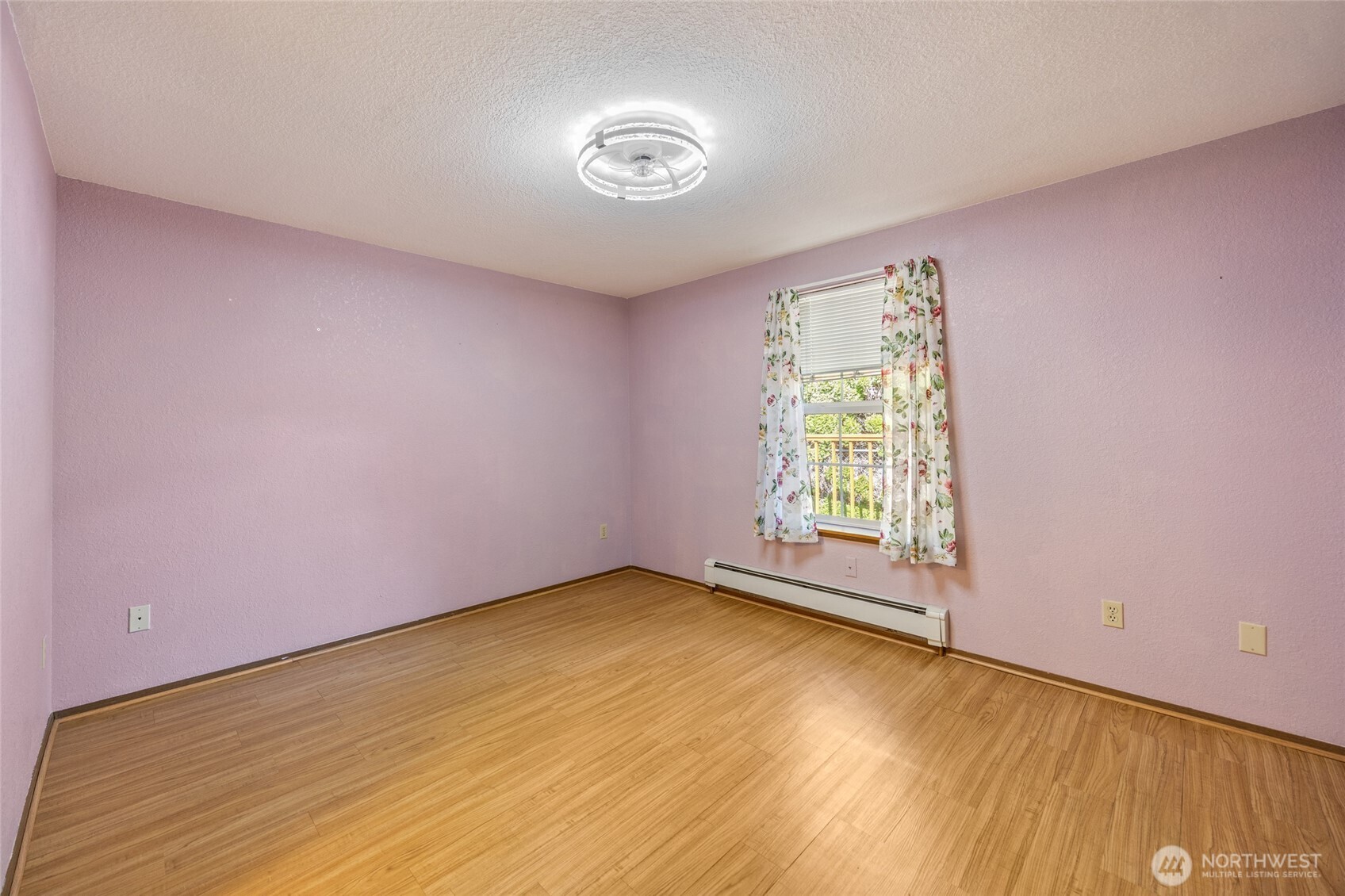 7123 Lakeside Street SW, Olympia, WA 98512