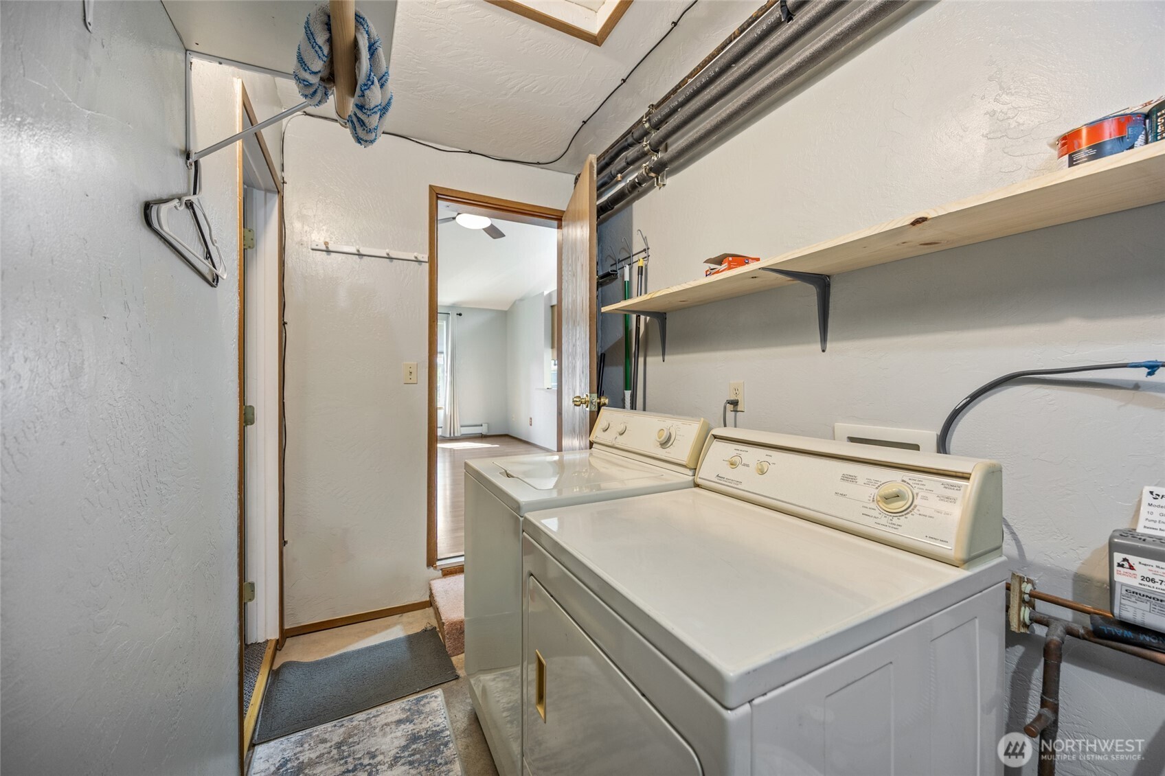 7123 Lakeside Street SW, Olympia, WA 98512