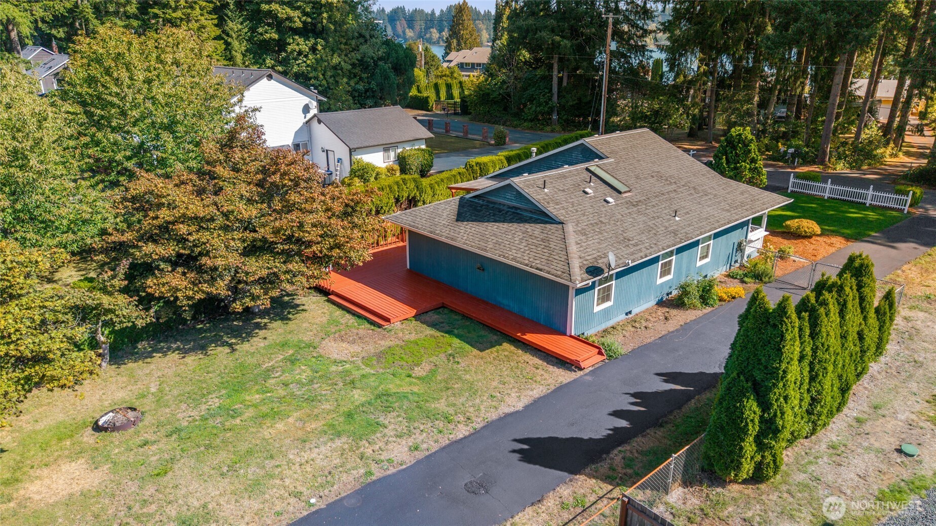 7123 Lakeside Street SW, Olympia, WA 98512