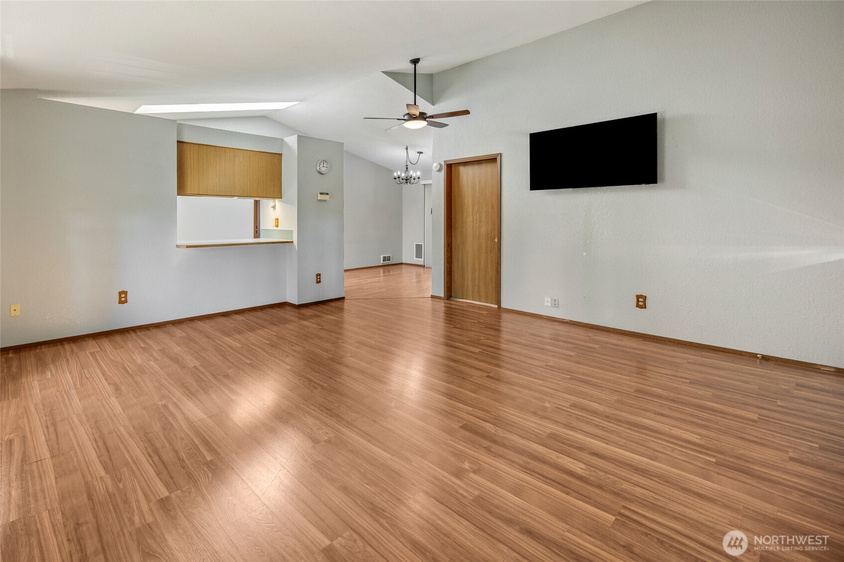 7123 Lakeside Street SW, Olympia, WA 98512