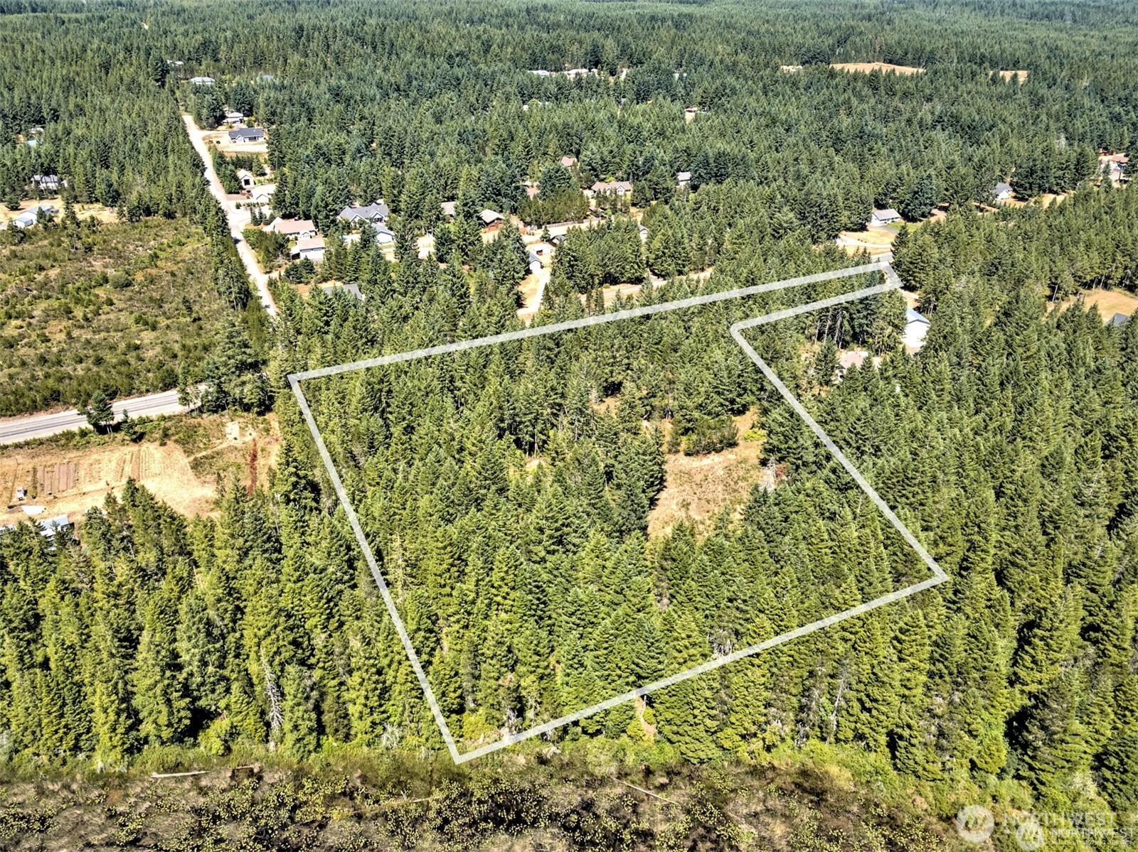 5201 E Brockdale Road , Shelton, WA 98584