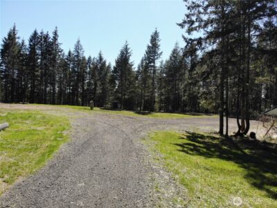 5201 E Brockdale Road , Shelton, WA 98584 - Photo 12