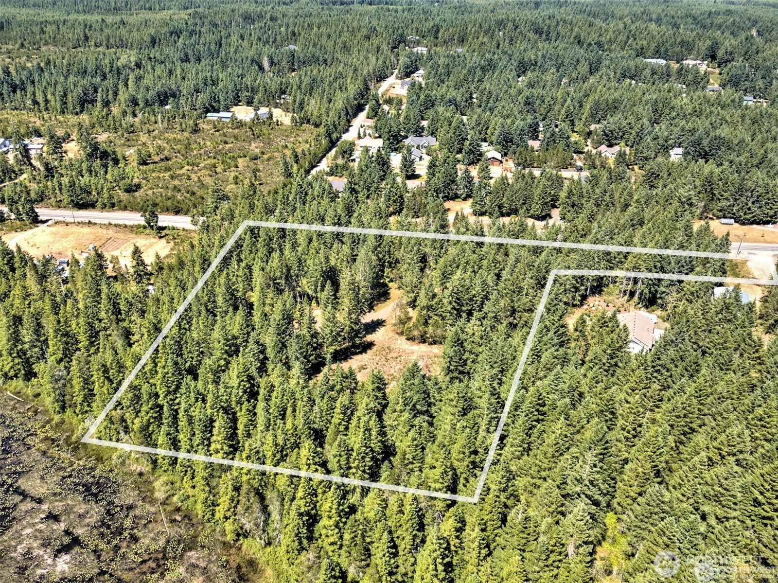5201 E Brockdale Road , Shelton, WA 98584