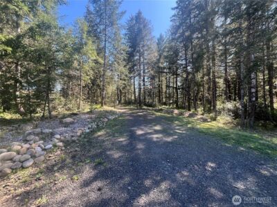 5201 E Brockdale Road , Shelton, WA 98584 - Photo 9