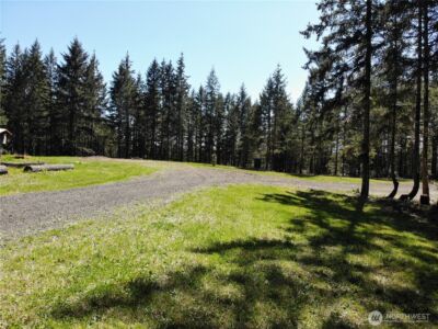 5201 E Brockdale Road , Shelton, WA 98584 - Photo 10