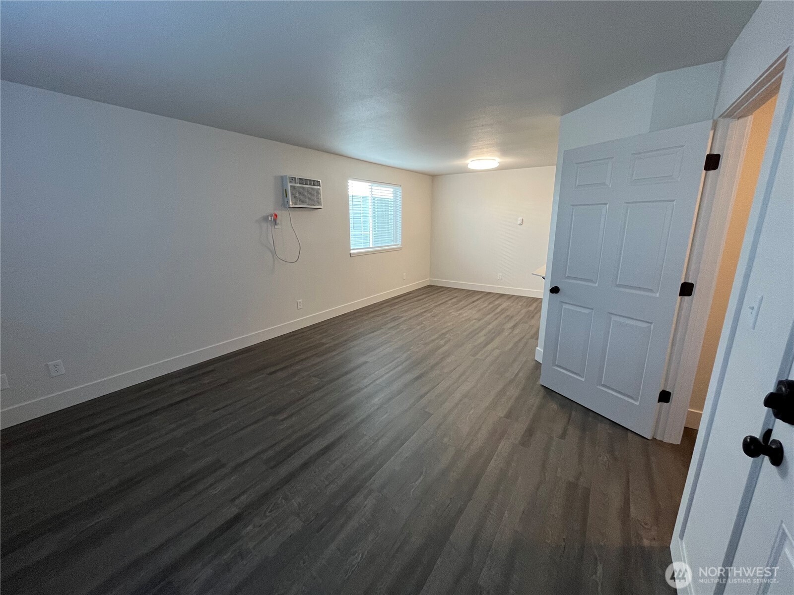 806 E White Birch Avenue , Ellensburg, WA 98926