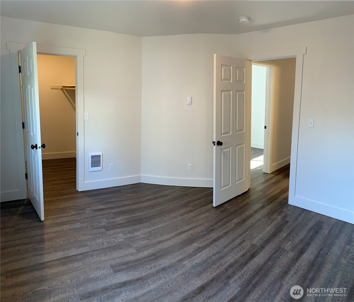 806 E White Birch Avenue , Ellensburg, WA 98926